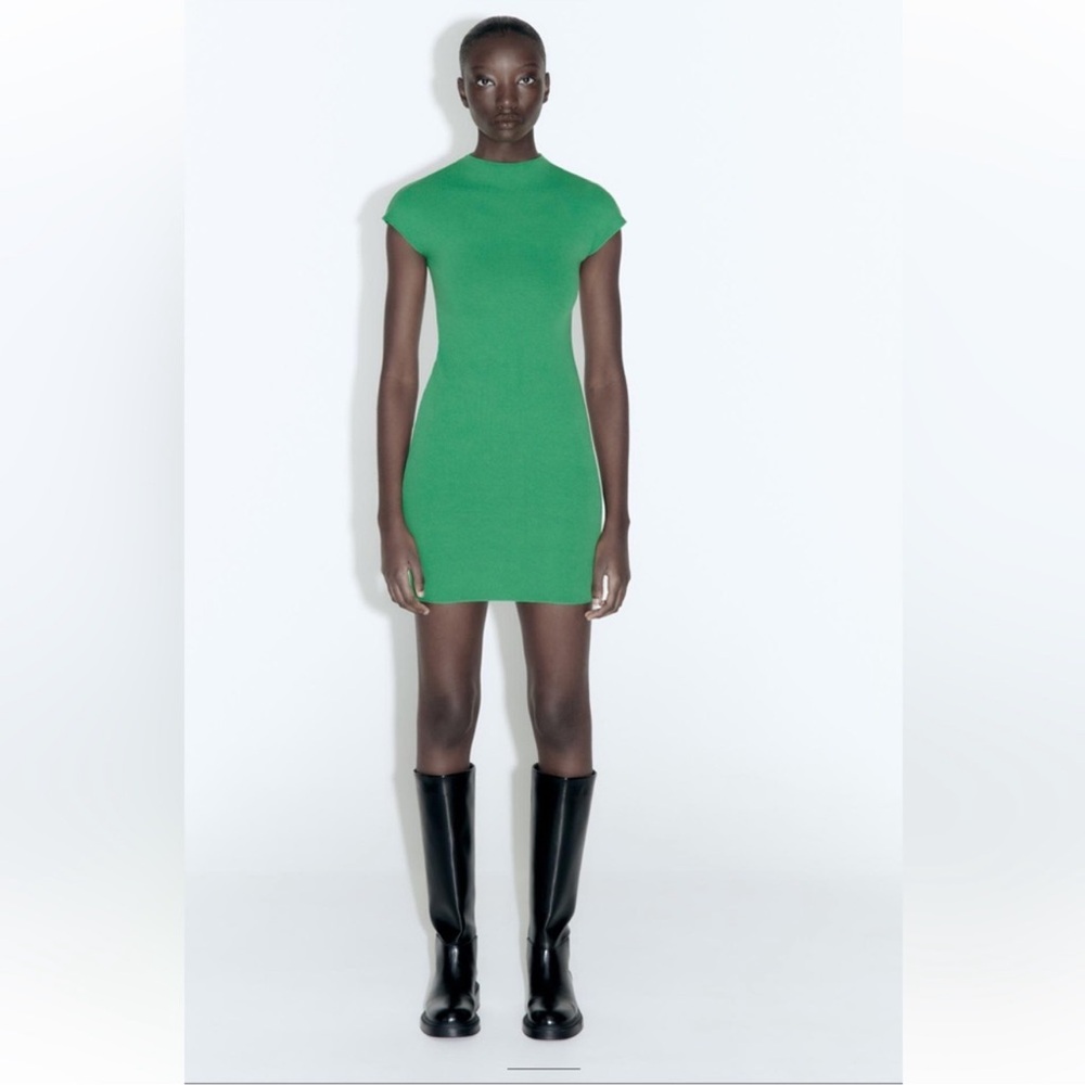 Zara Women's Green Knit Mini Dress Size M 5039/644/500